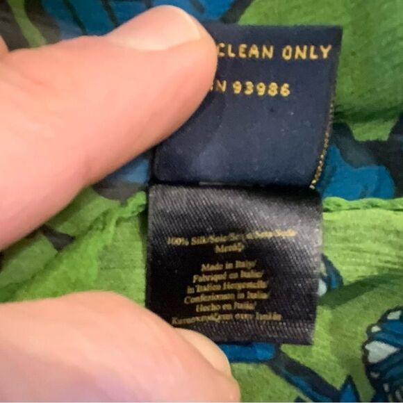 BROOKS BROTHERS Crinkled Silk Chiffon Scarf - Picture 4 of 6